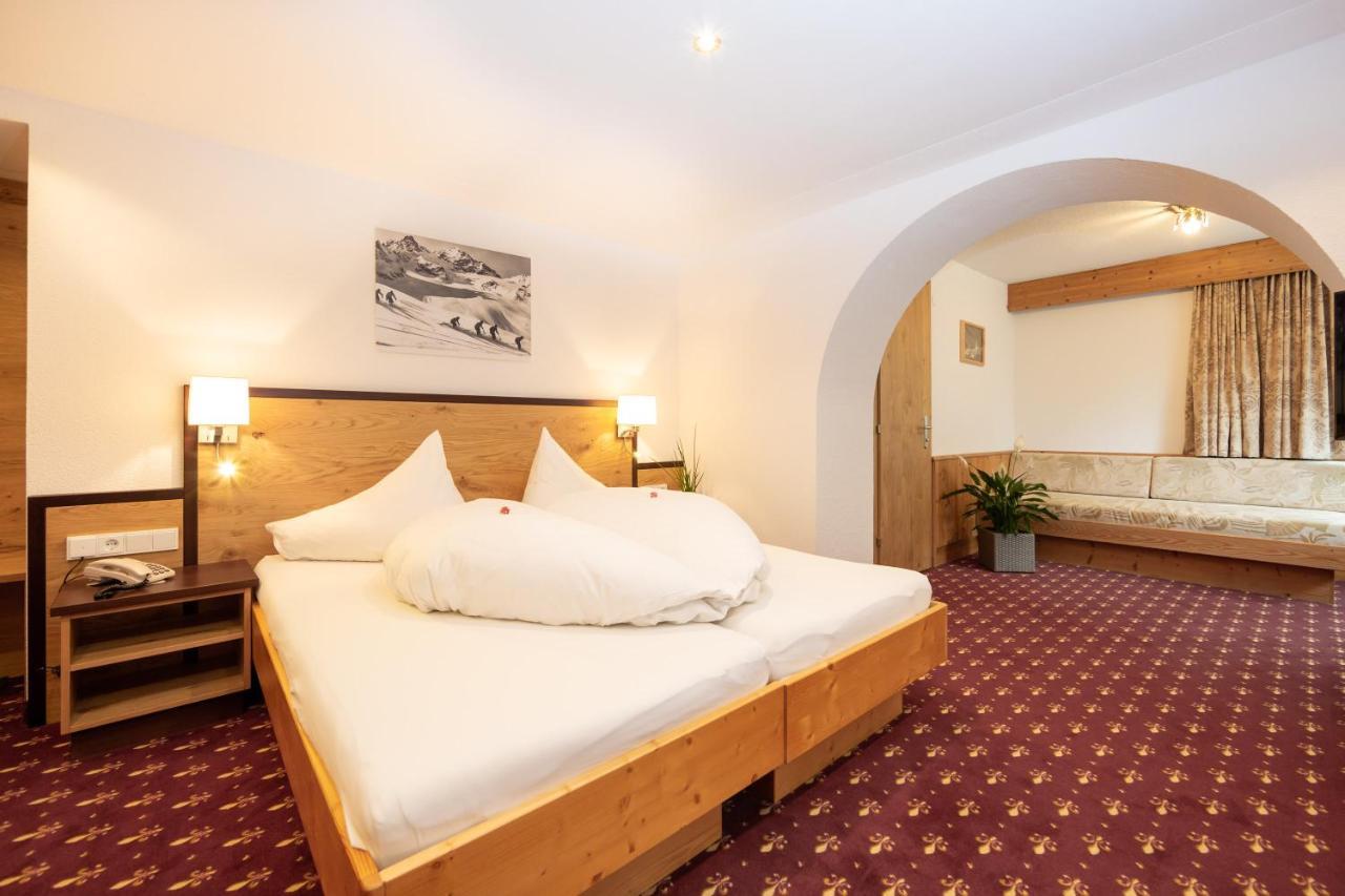 Hotel Garni Tyola Ішгль Екстер'єр фото